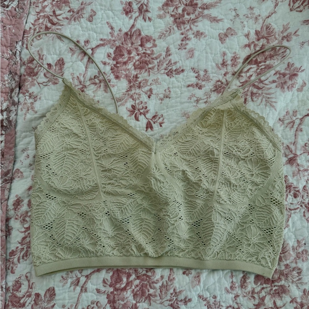 Zara Lace Bralette in Cream